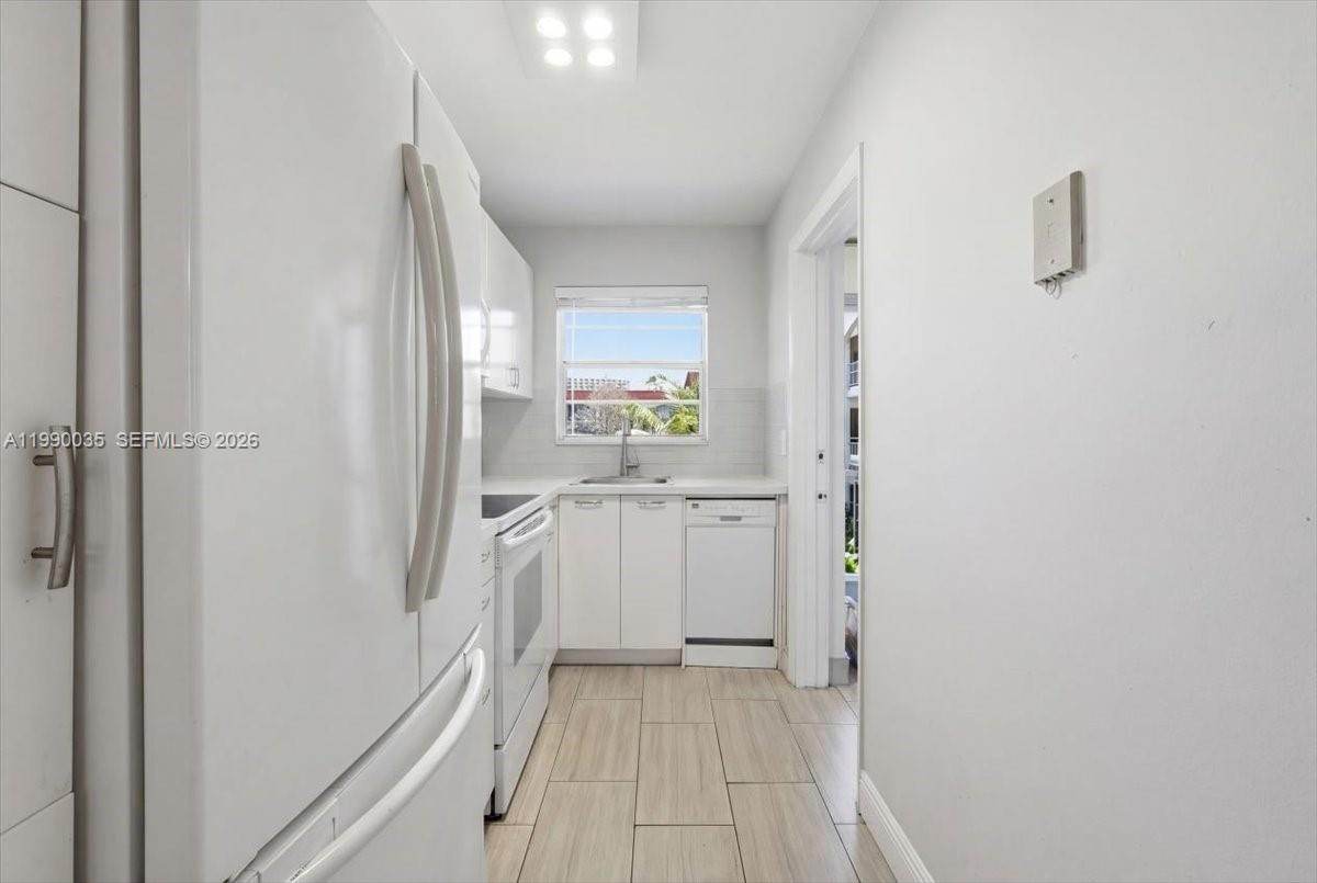 PARADISE VILLAS CONDO - Residential