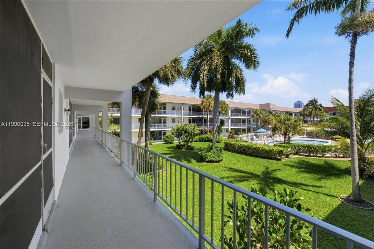 PARADISE VILLAS CONDO - Residential