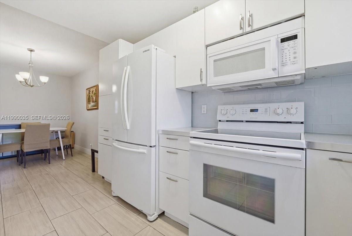 PARADISE VILLAS CONDO - Residential