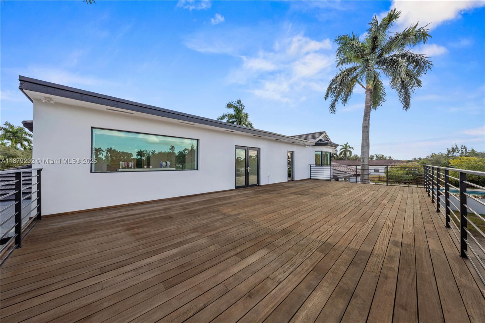 SWEETWATER ESTS SUB - Residential