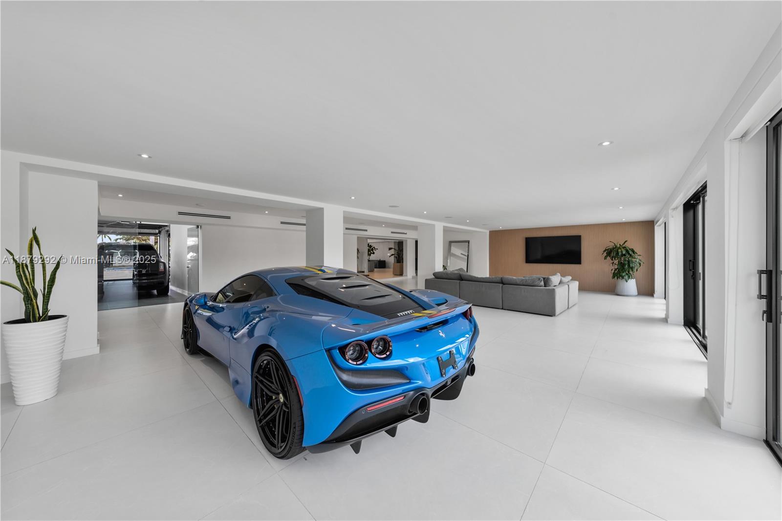 SWEETWATER ESTS SUB - Residential