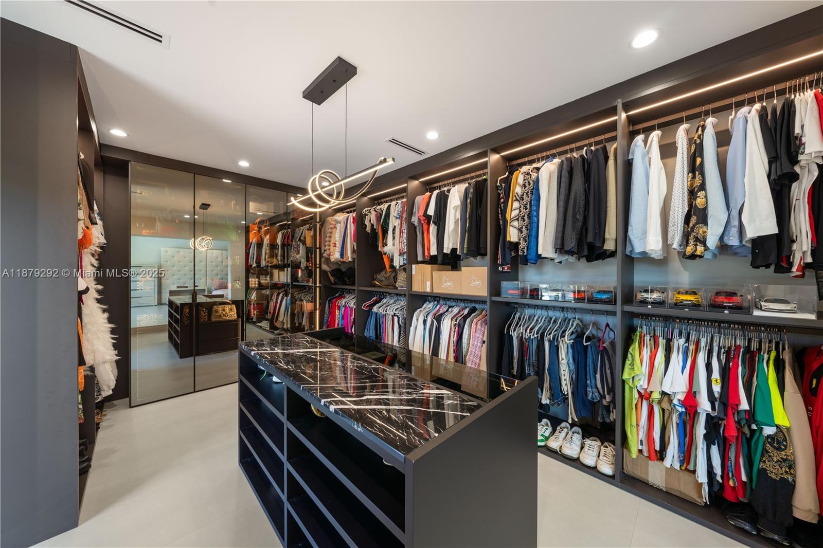 SWEETWATER ESTS SUB - Residential