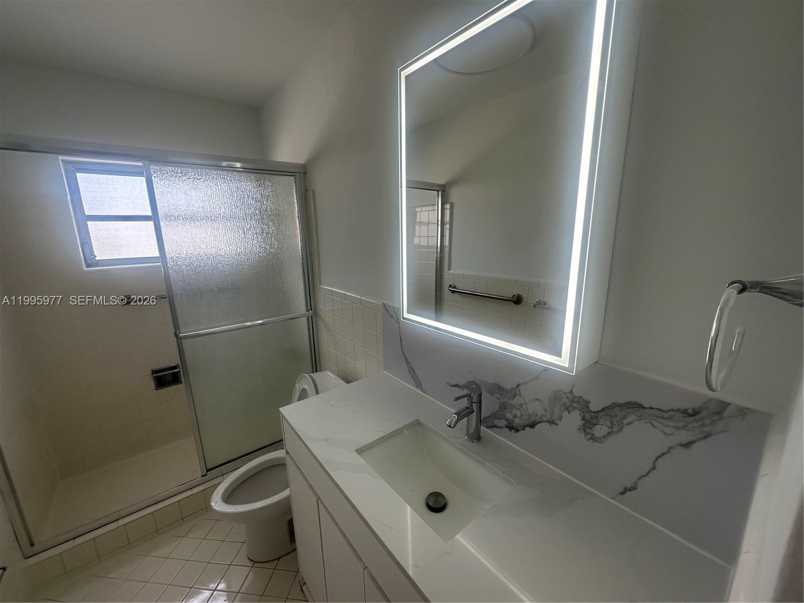 COLONIAL HOUSE CONDO - Residential Lease