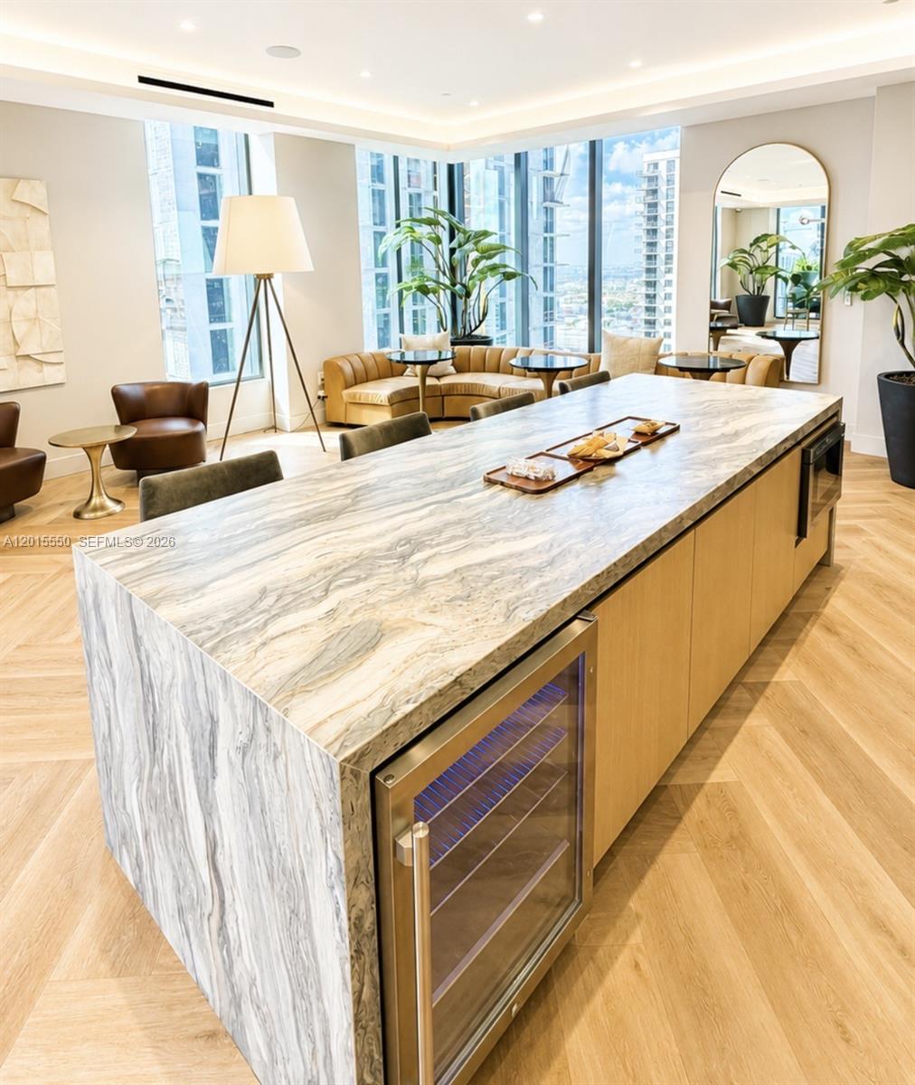501 FIRST RESIDENCES - Residential