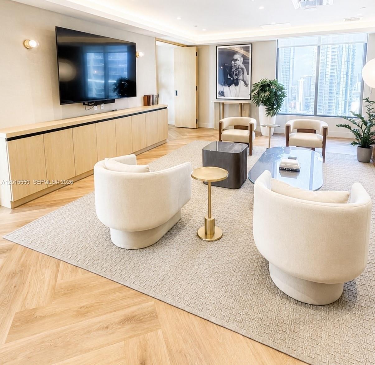 501 FIRST RESIDENCES - Residential