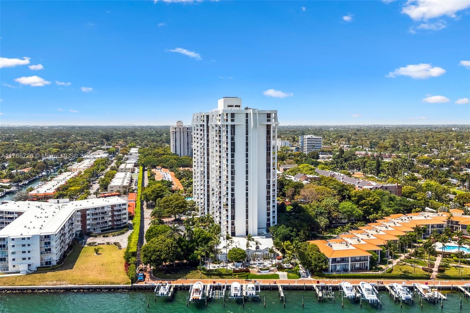 THE TOWERS OF QUAYSIDE CO - Residential