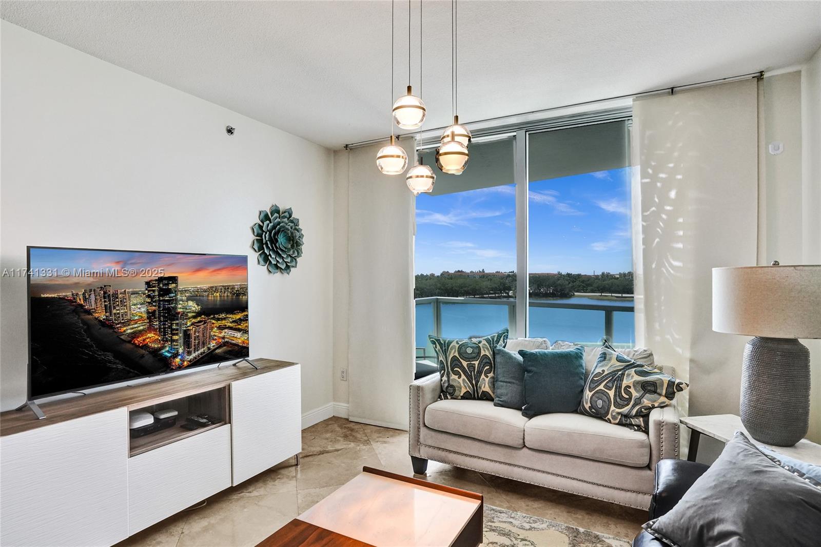 TAO SAWGRASS CONDOMINIUM - Residential