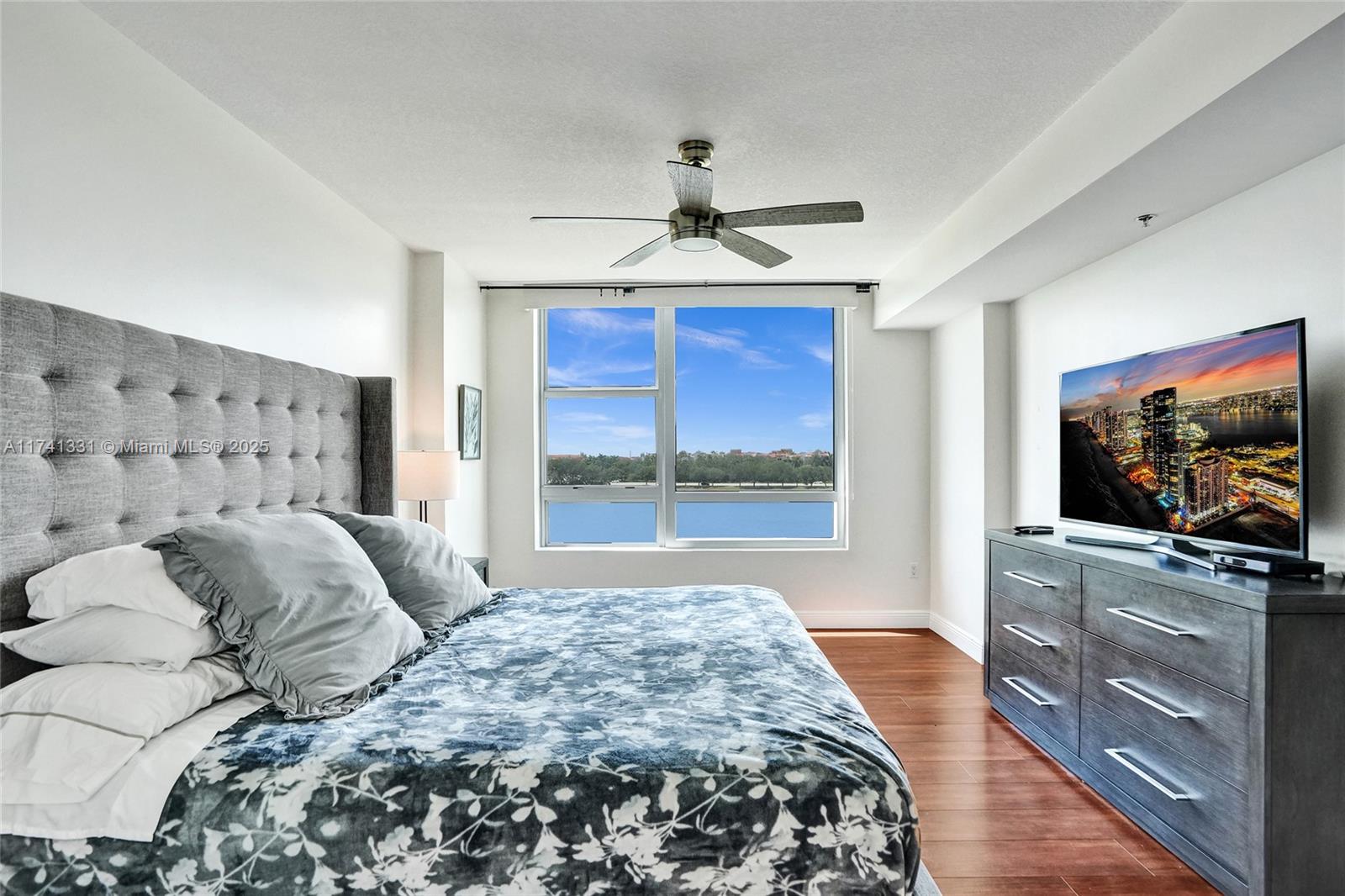 TAO SAWGRASS CONDOMINIUM - Residential