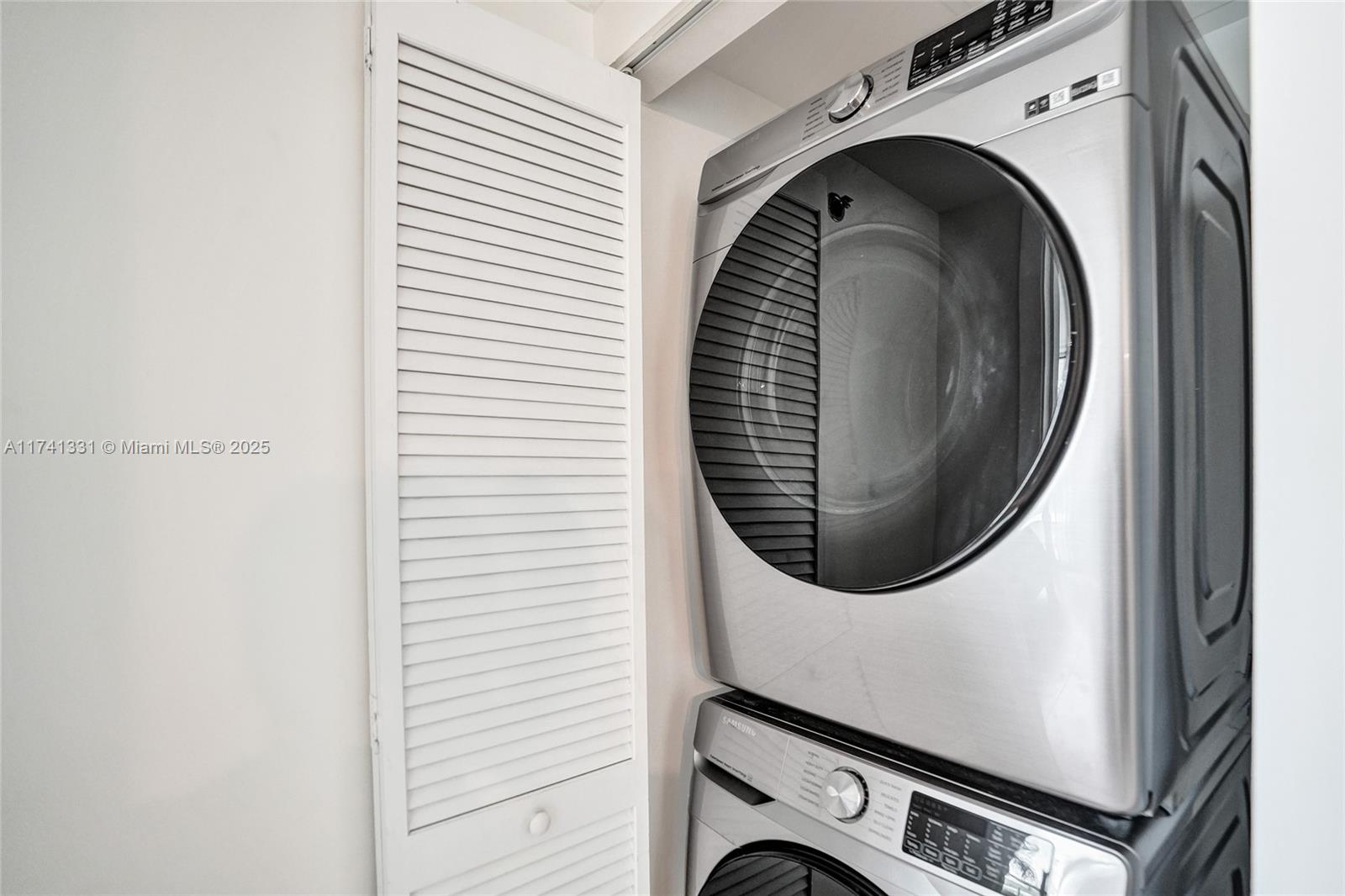 TAO SAWGRASS CONDOMINIUM - Residential