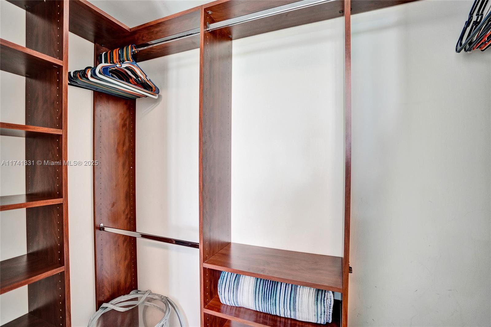 TAO SAWGRASS CONDOMINIUM - Residential