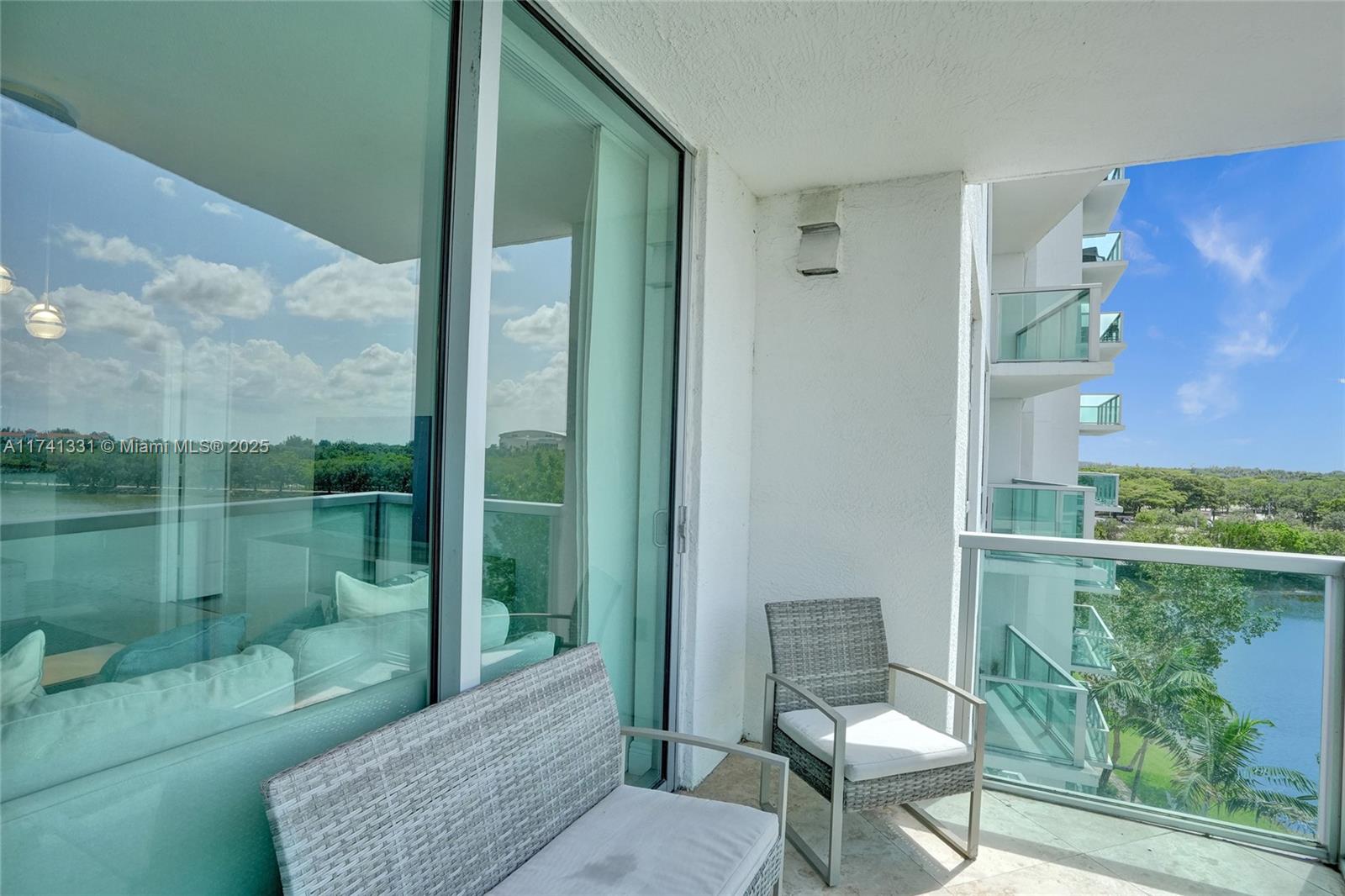 TAO SAWGRASS CONDOMINIUM - Residential