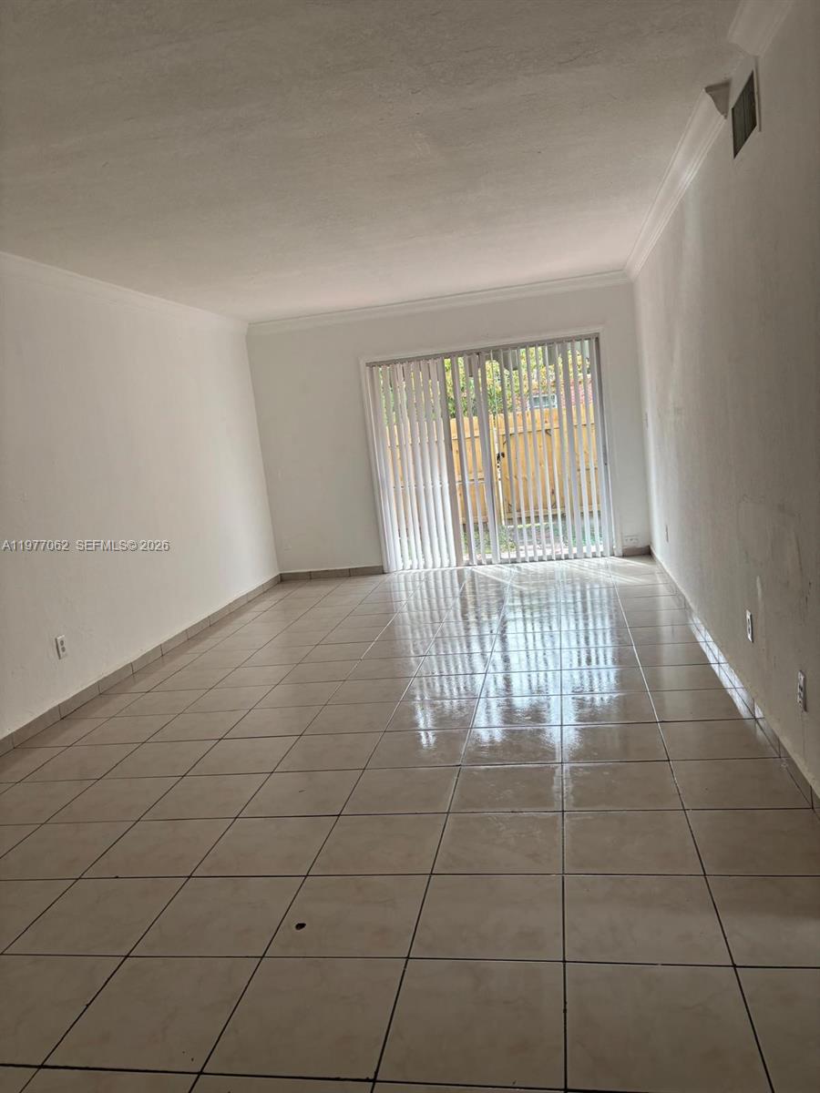 OLAS AZULES CONDO - Residential Lease