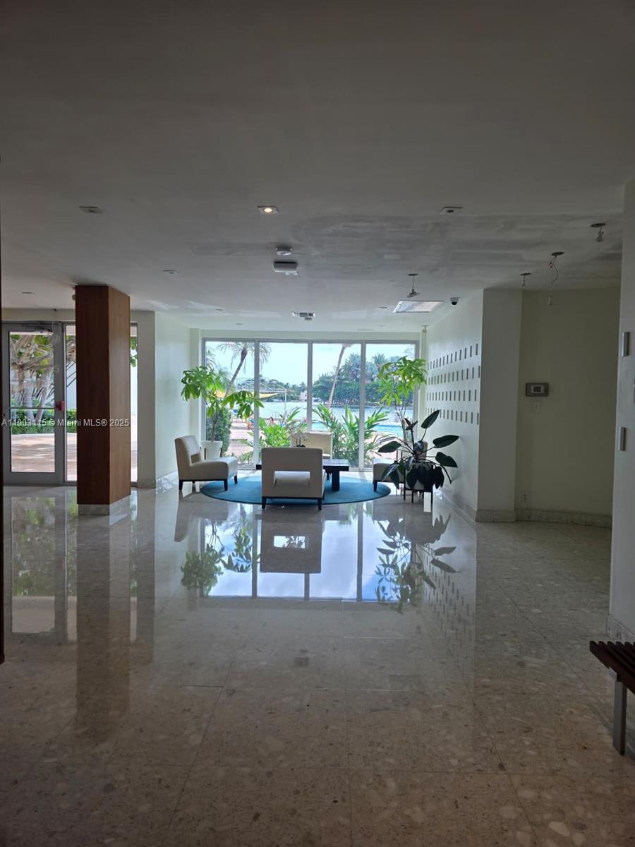 9102 W Bay Harbor Drive 4-C