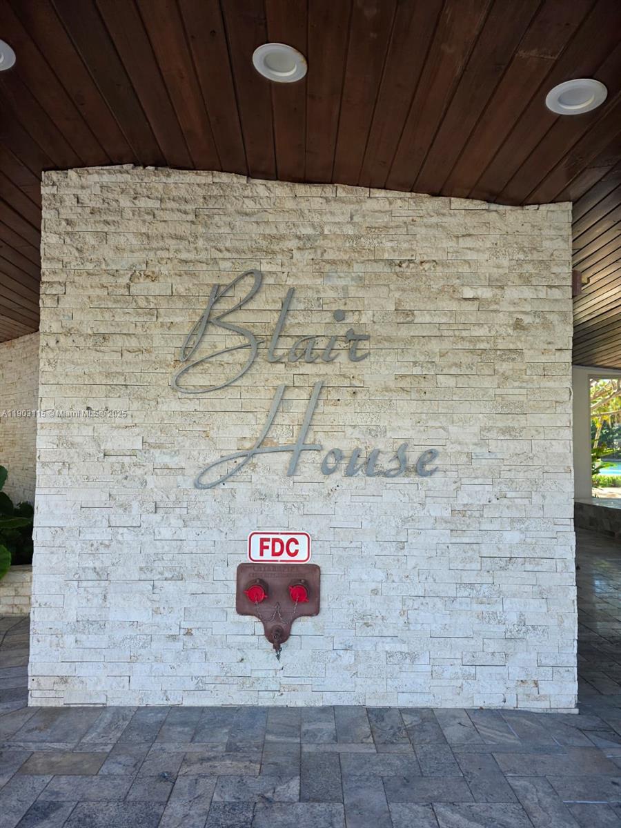 9102 W Bay Harbor Drive 4-C