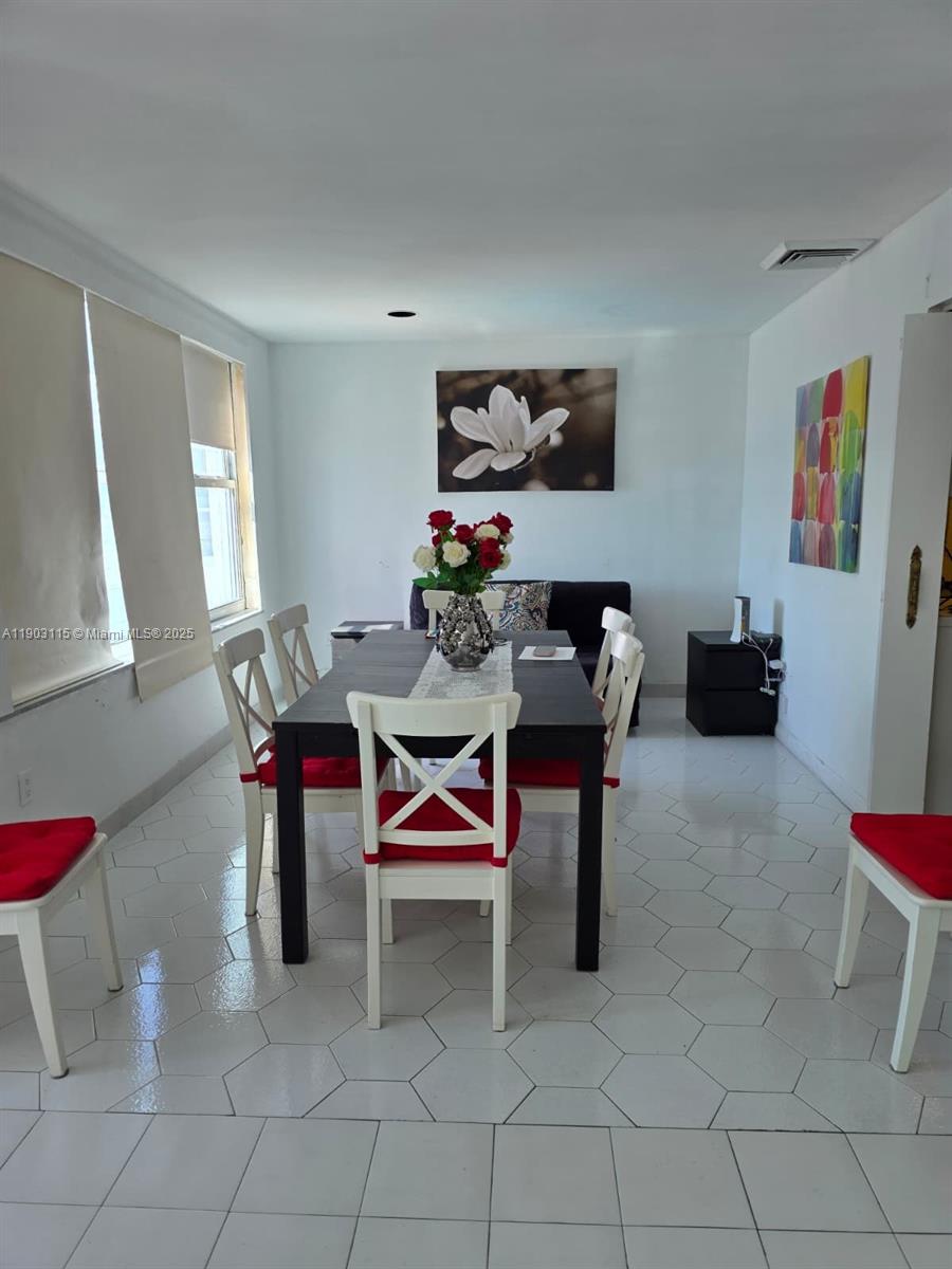 BLAIR HOUSE CONDO - WEST - Residential