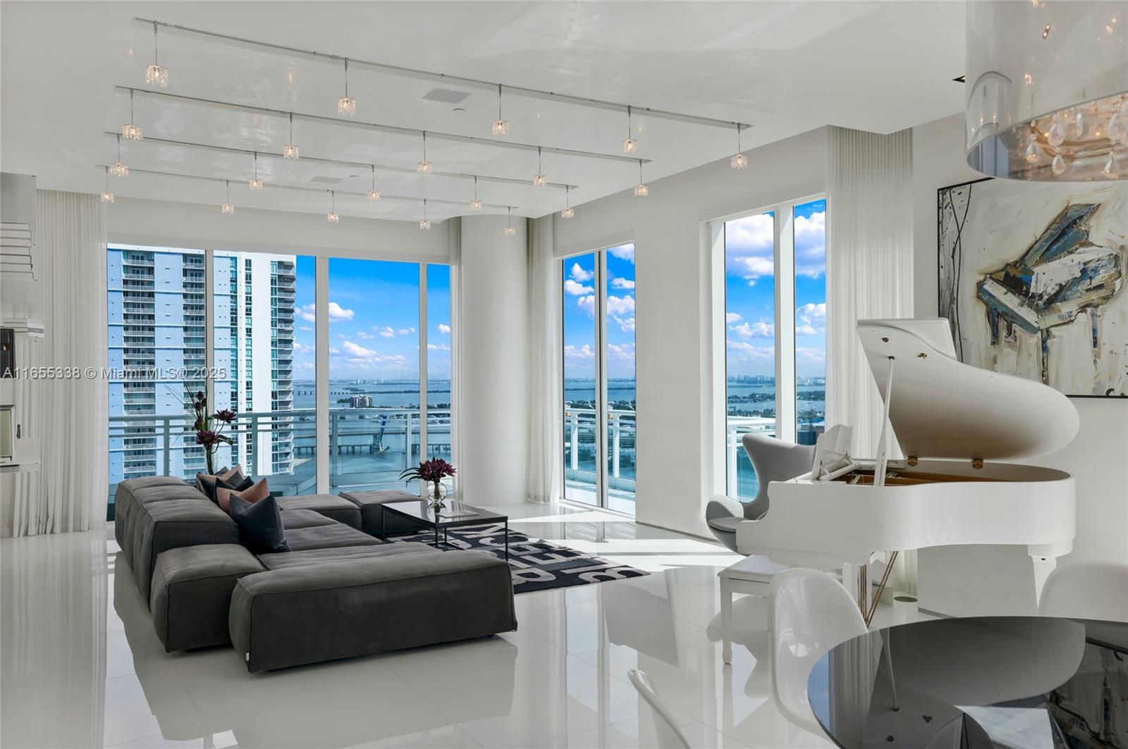 900 Brickell Key Blvd 2603