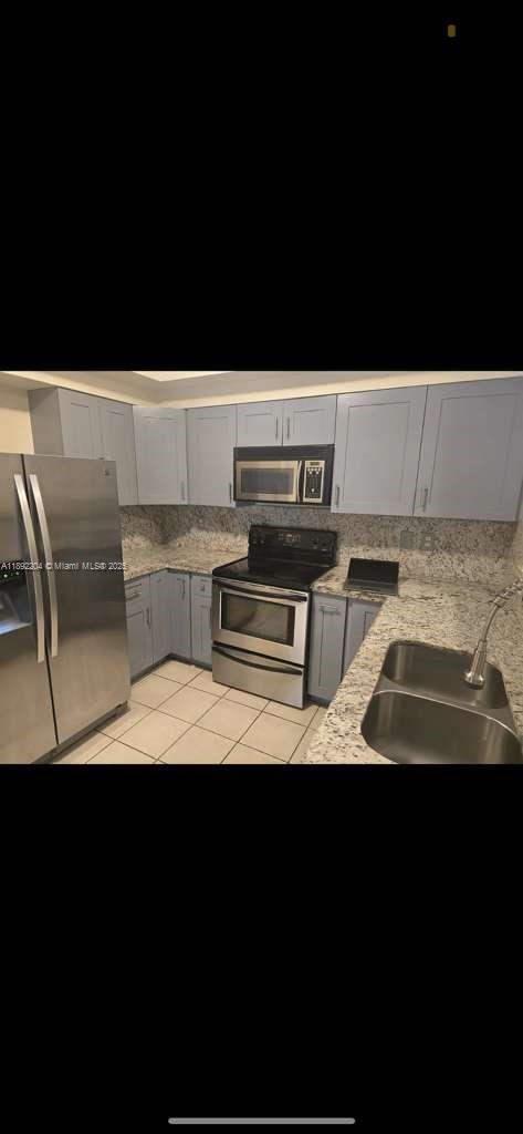 EL-AD RESIDENCES AT MIRAM - Residential Lease