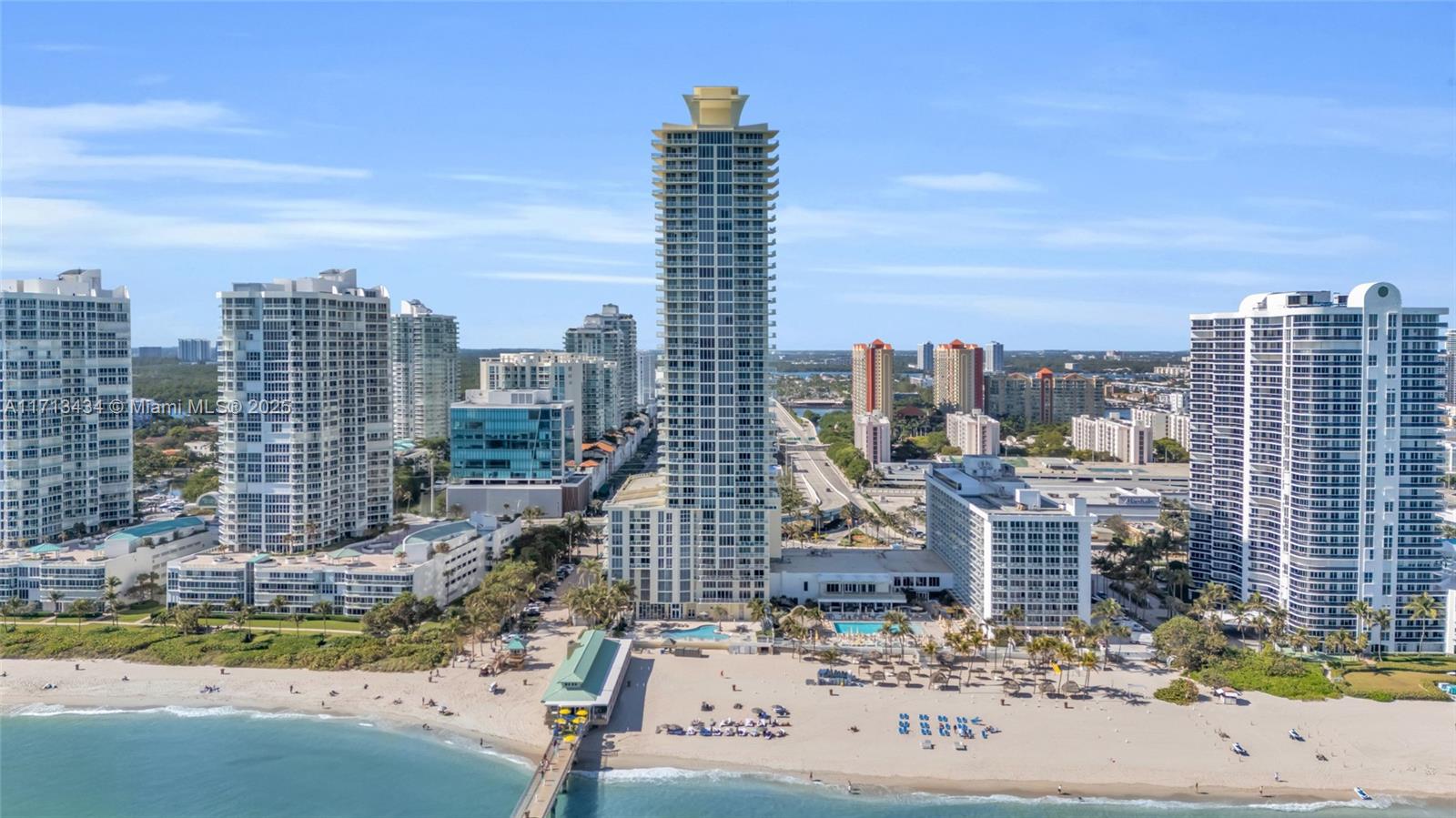 LA PERLA CONDO - Residential Lease