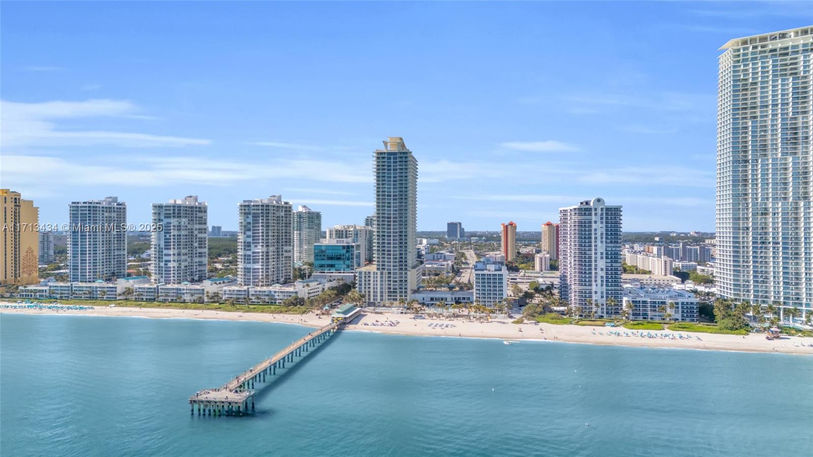 LA PERLA CONDO - Residential Lease