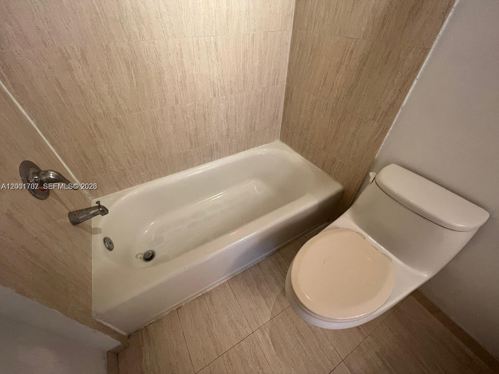 CATALONIA CONDO - Residential Lease