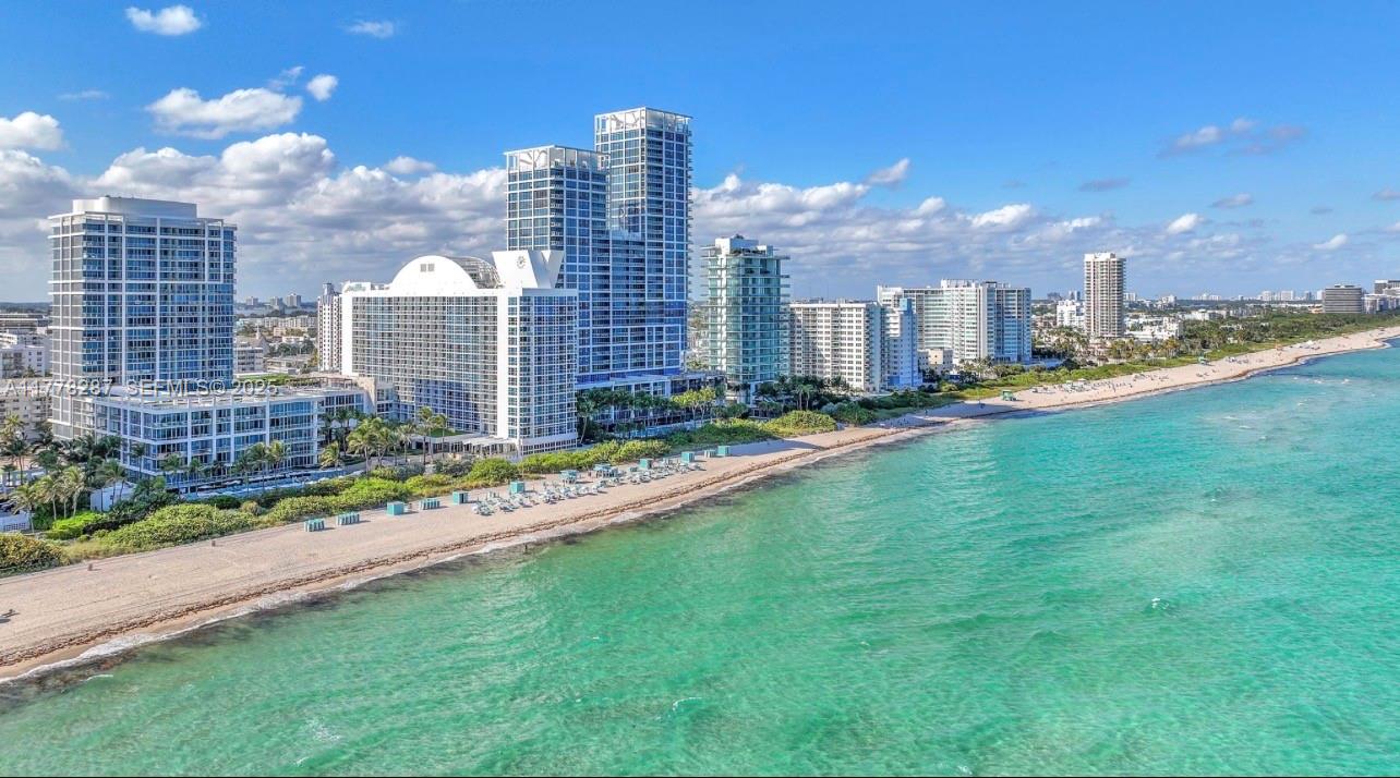 6801 Collins Ave 717