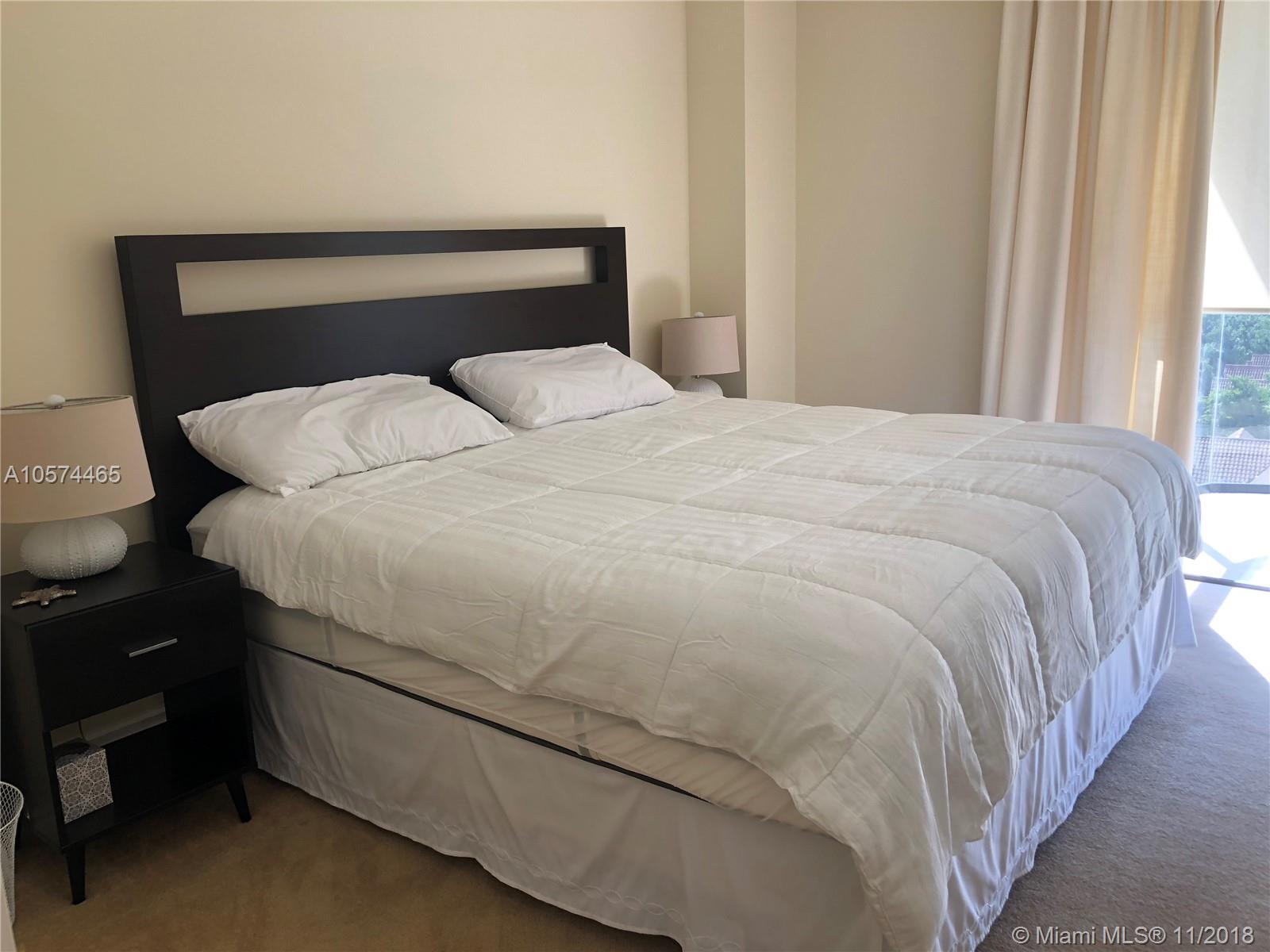 TURNBERRY ISLE SOUTH COND - Residential Lease