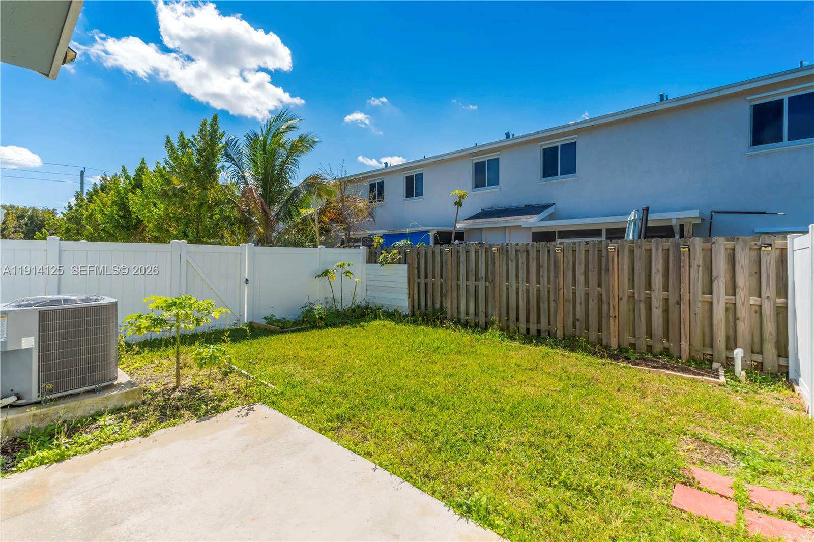 COSTA BLANCA VILLAS - Residential