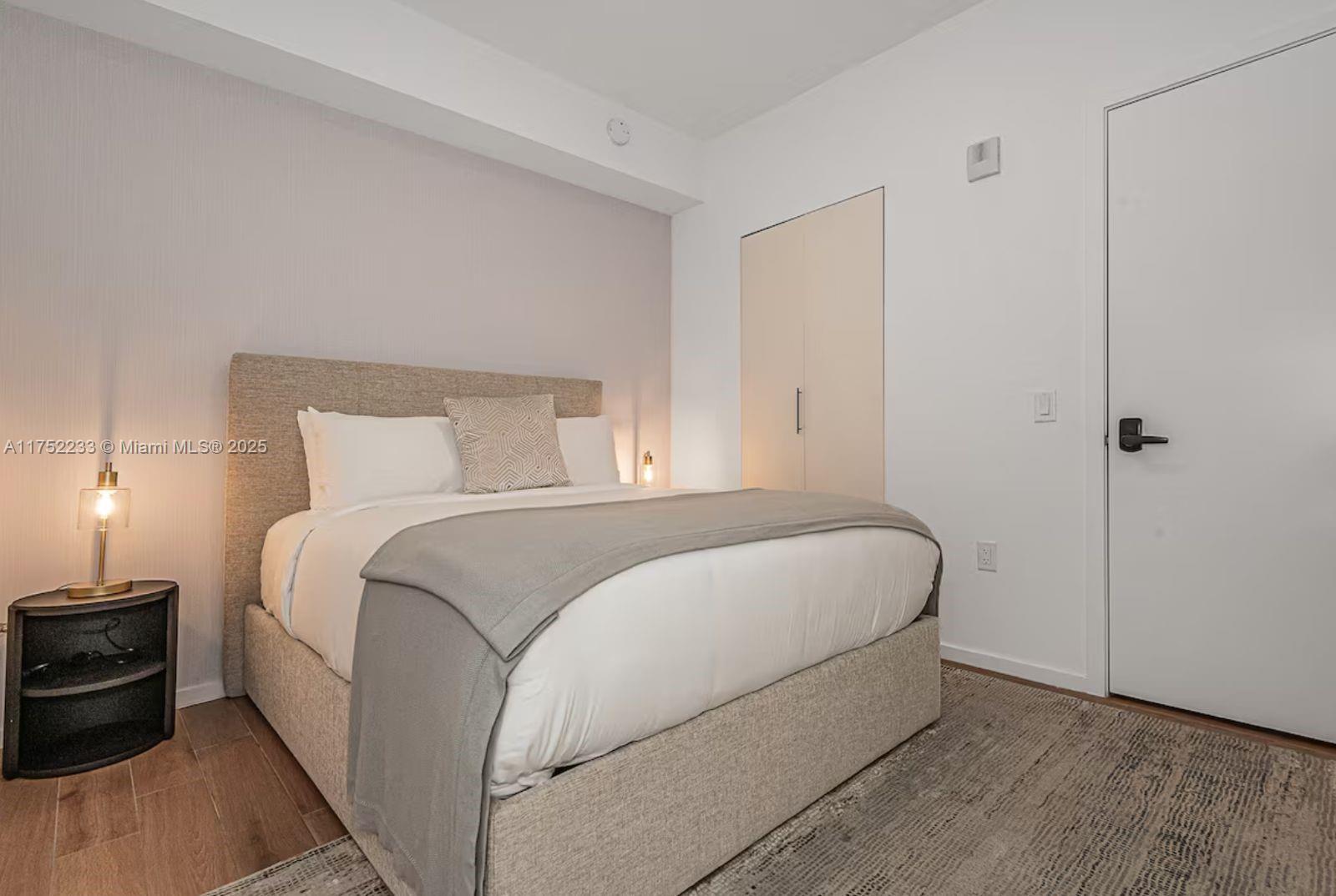 THE ELSER - Residential Lease