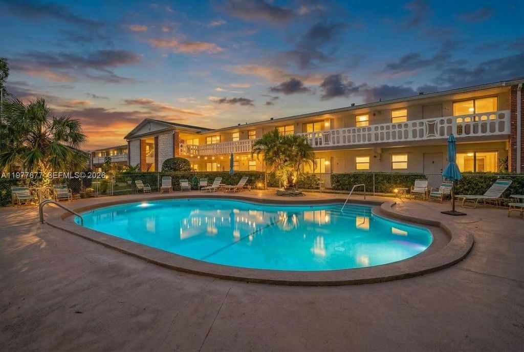 Photo of 3701 Tyler St #211, Hollywood, FL 33021 (MLS # A11977677)