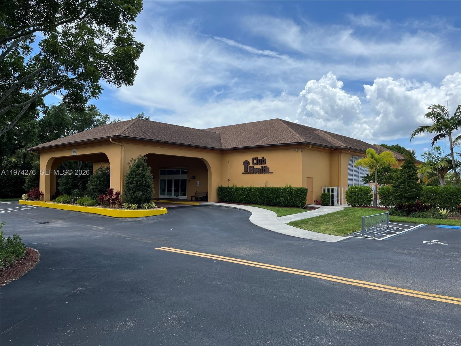 IVANHOE EAST AT CENTURY V - Residential