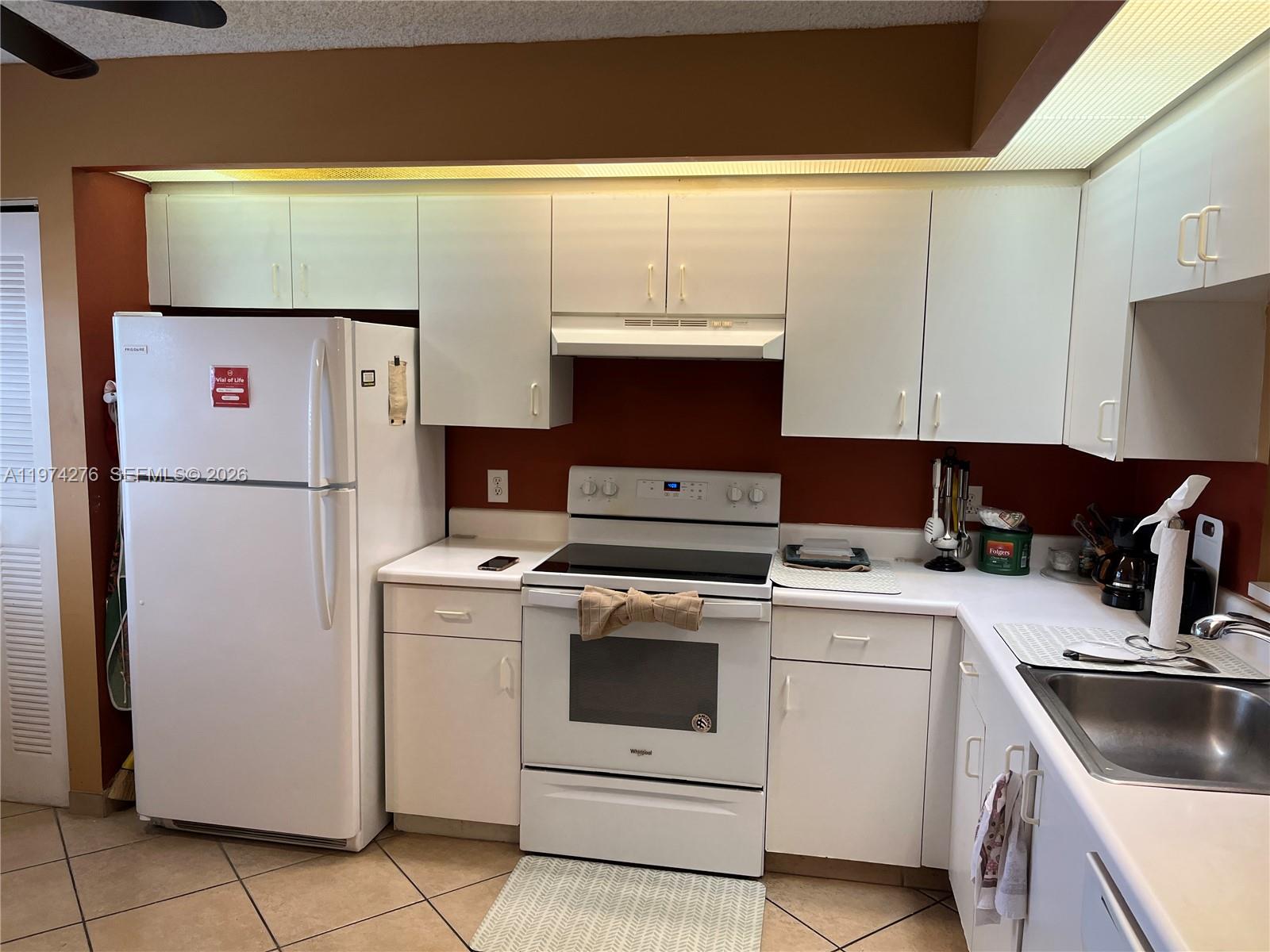 IVANHOE EAST AT CENTURY V - Residential