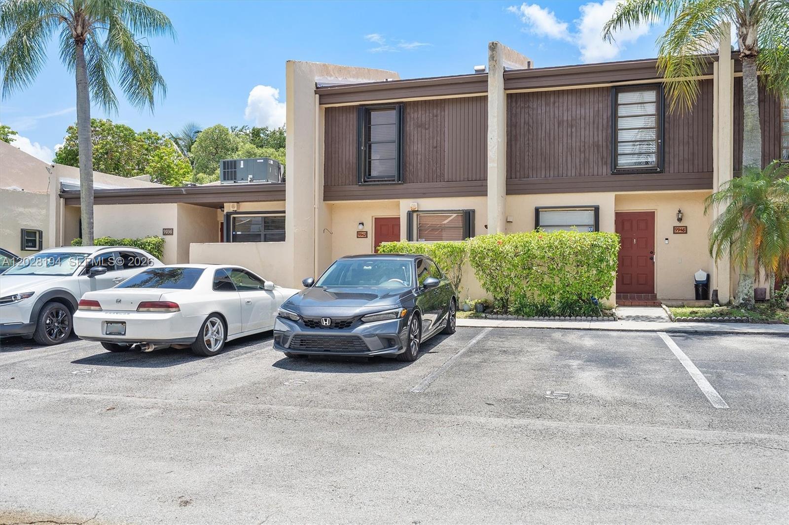 WESTVIEW CONDOMINIUM NO S - Residential
