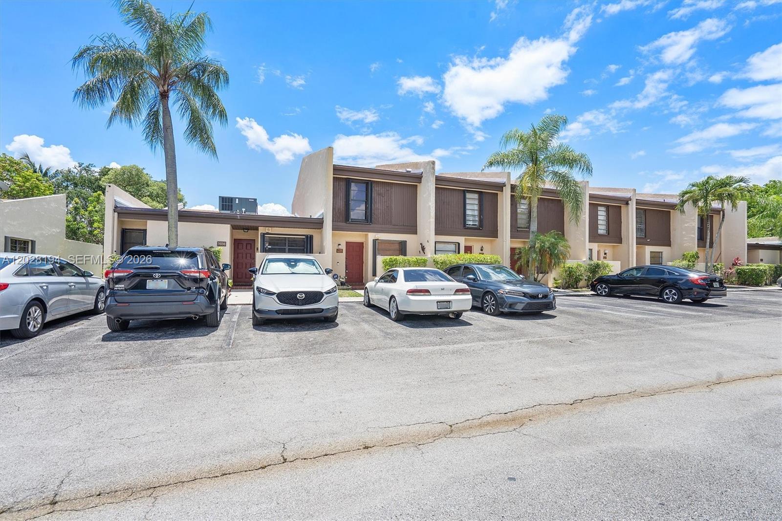 WESTVIEW CONDOMINIUM NO S - Residential