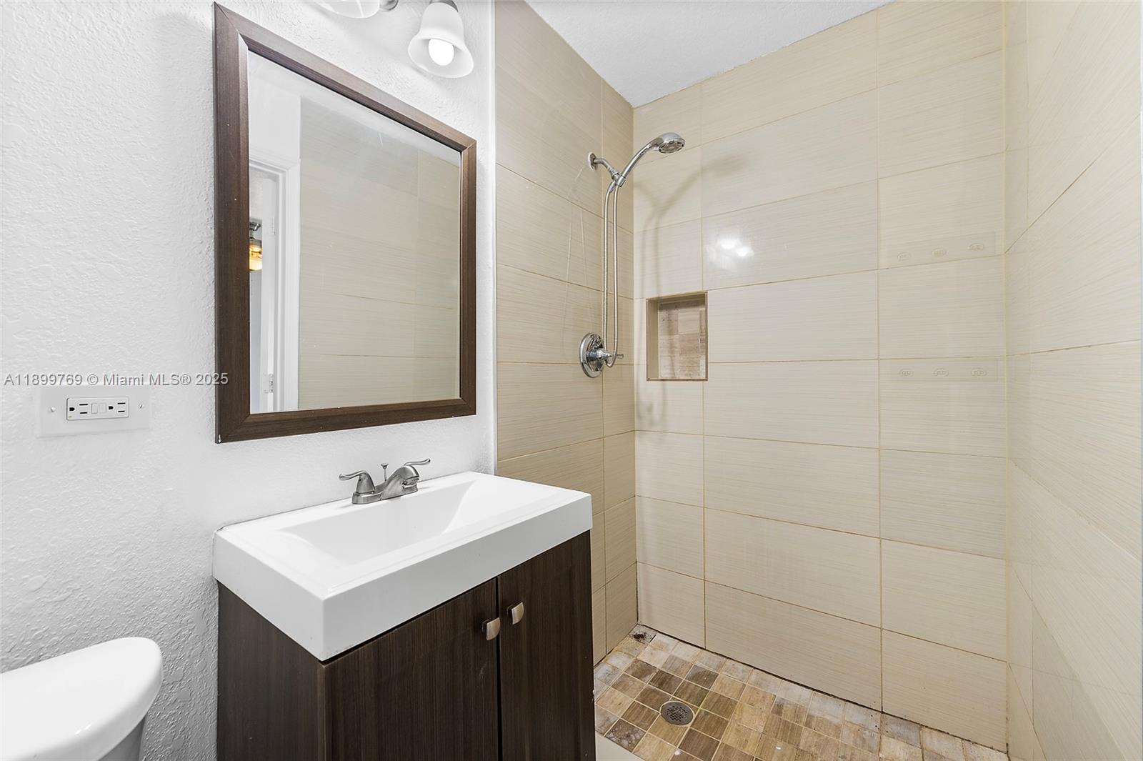 NORTH MARGATE - Residential