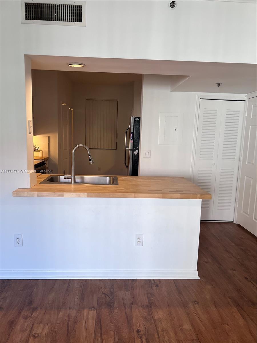 VILLAGE BY THE BAY CONDO - Residential