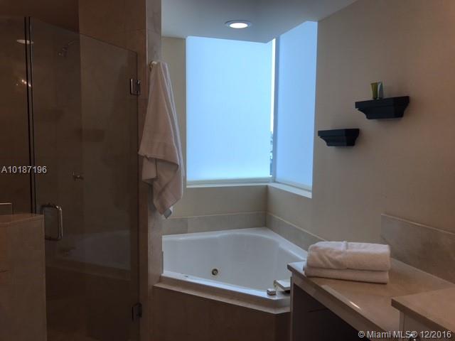 The Parc At Turnberry Isl - Residential Lease