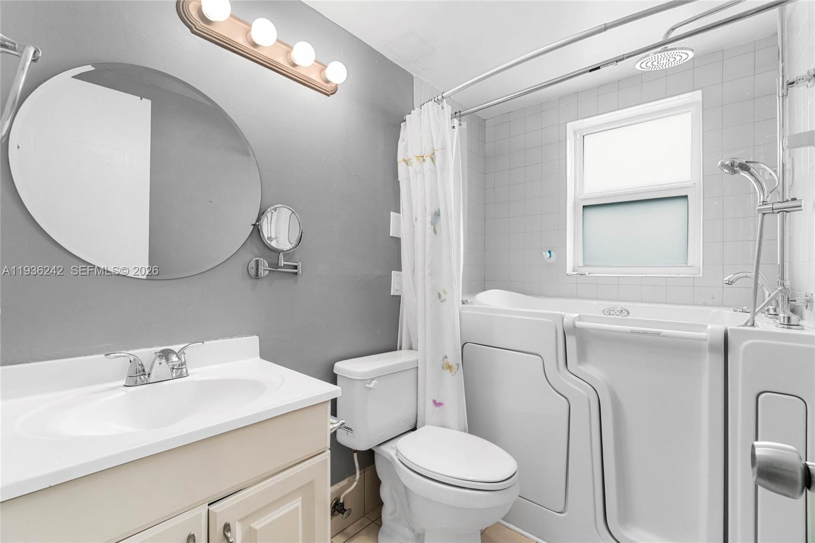 COVENTRY CONDO - Residential