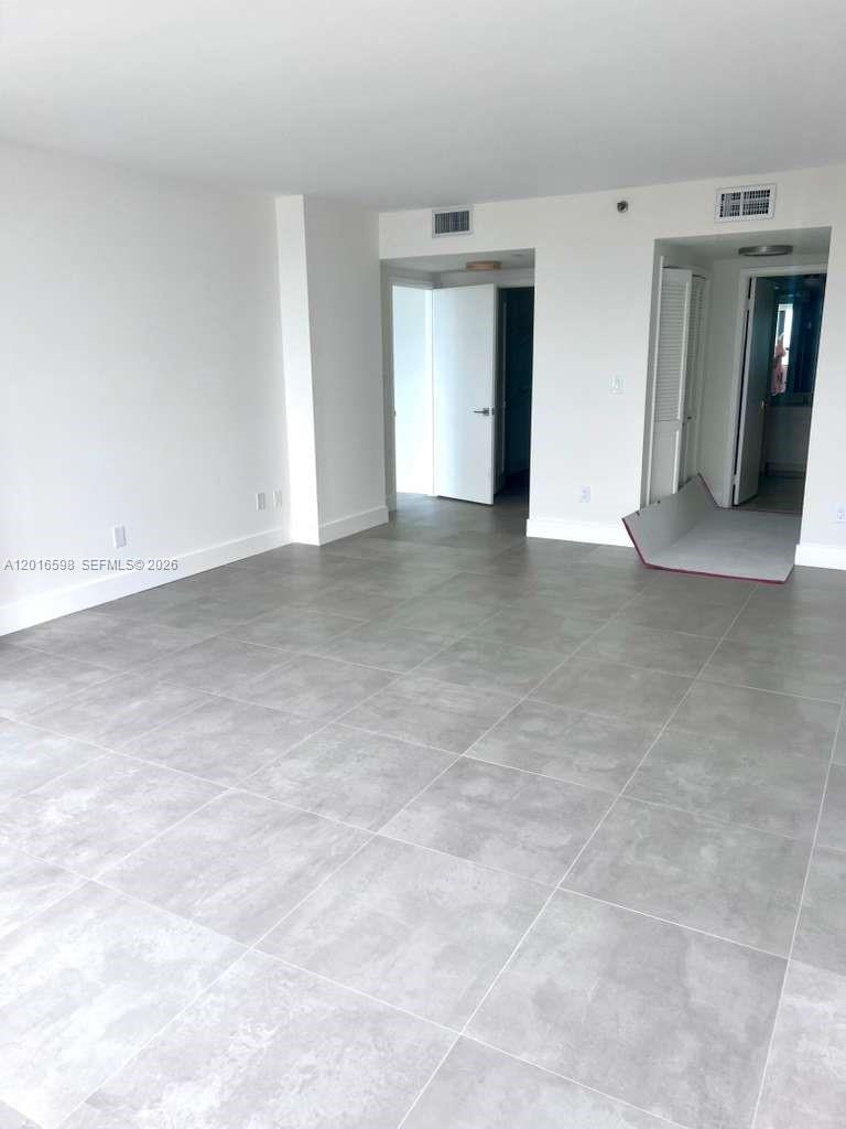 JOCKEY CLUB III CONDO - Residential Lease