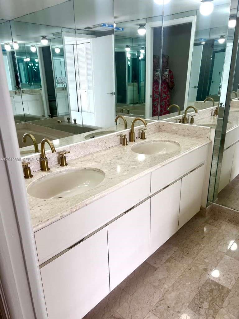 JOCKEY CLUB III CONDO - Residential Lease