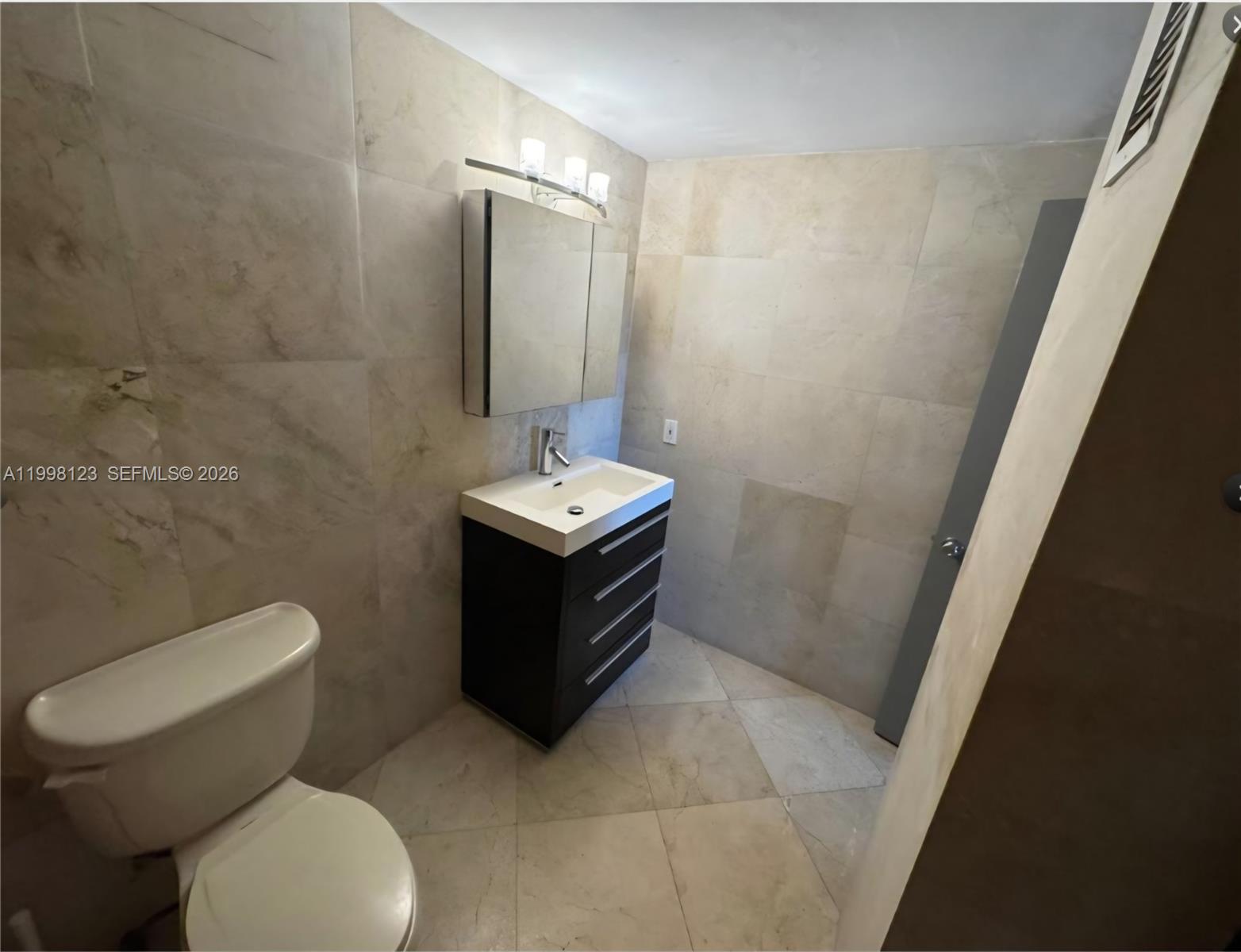 CORINTHIAN CONDO - Residential Lease