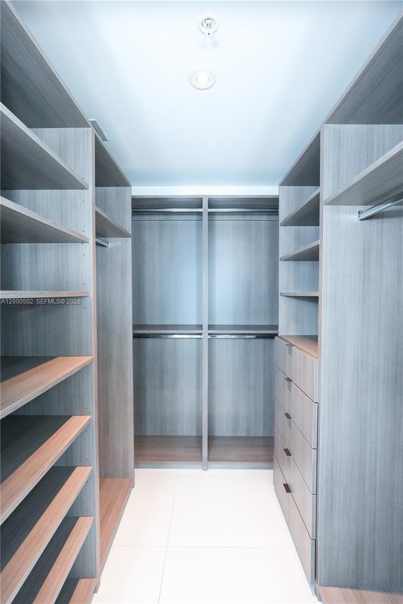 BRICKELL TEN CONDO - Residential