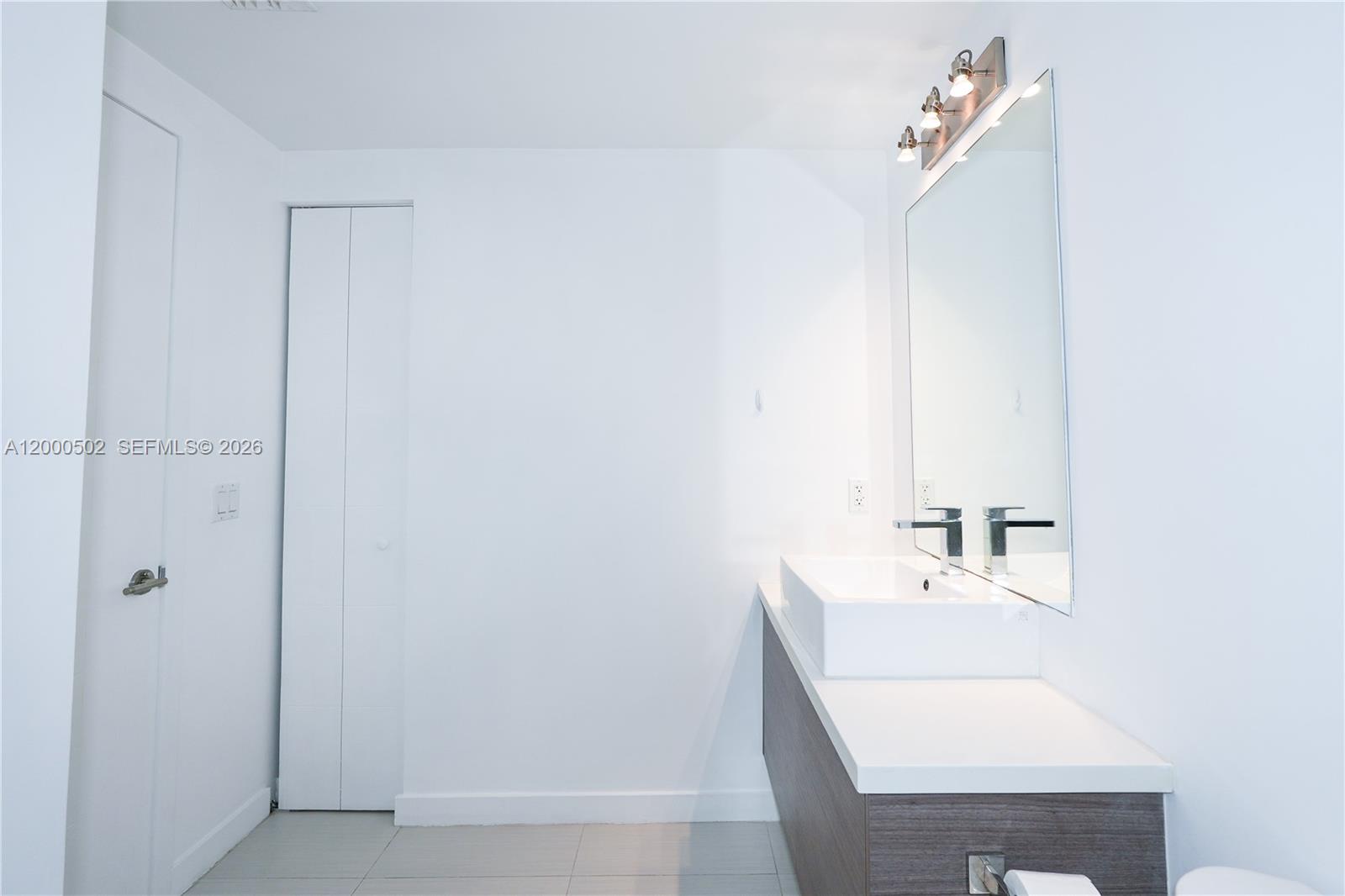 BRICKELL TEN CONDO - Residential