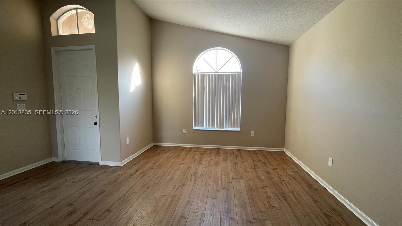 SUNSET LAKES PLAT ONE - Residential
