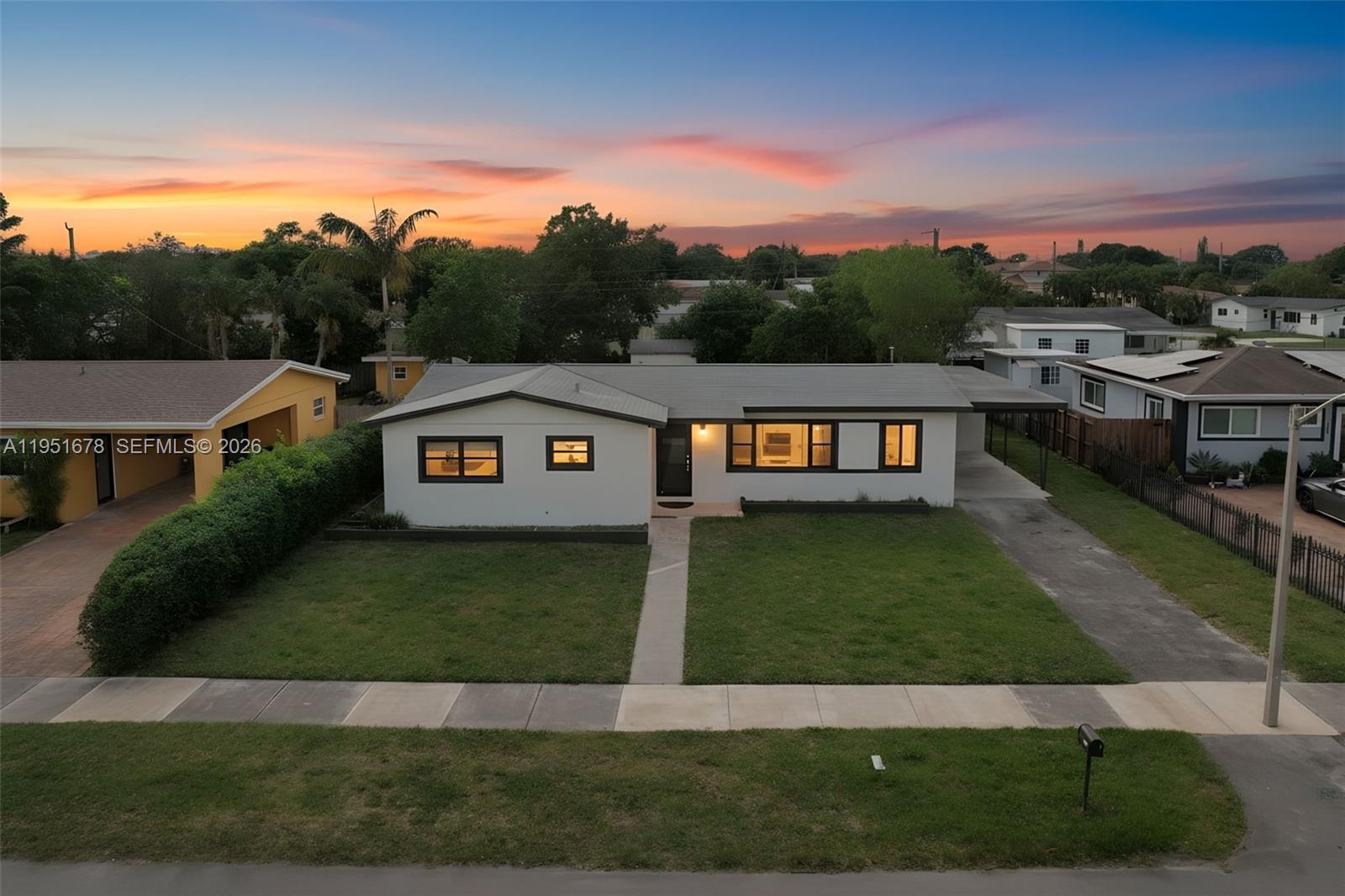 PALMLAND ESTATES 1ST ADDN - Residential