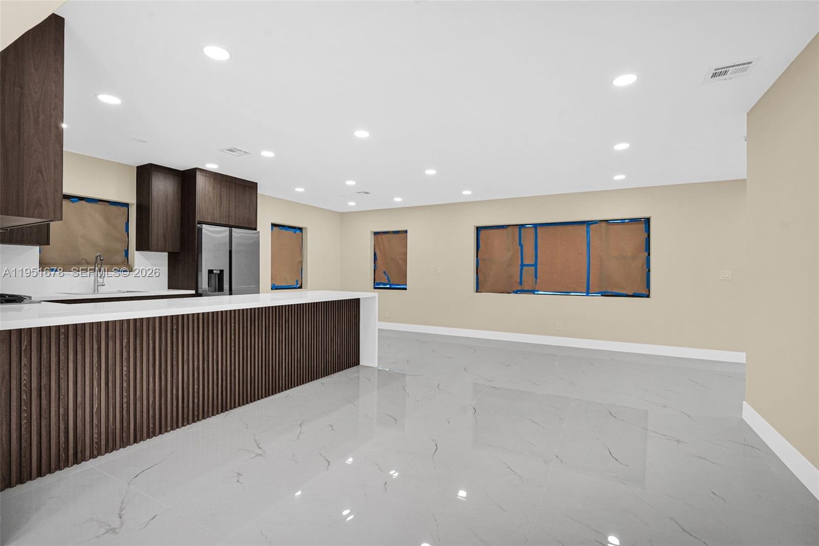 PALMLAND ESTATES 1ST ADDN - Residential