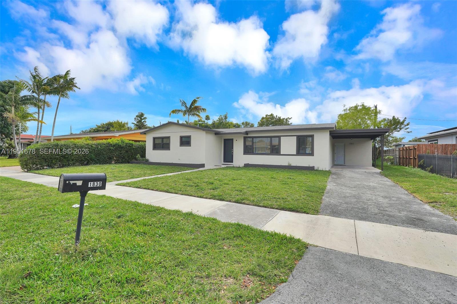 PALMLAND ESTATES 1ST ADDN - Residential