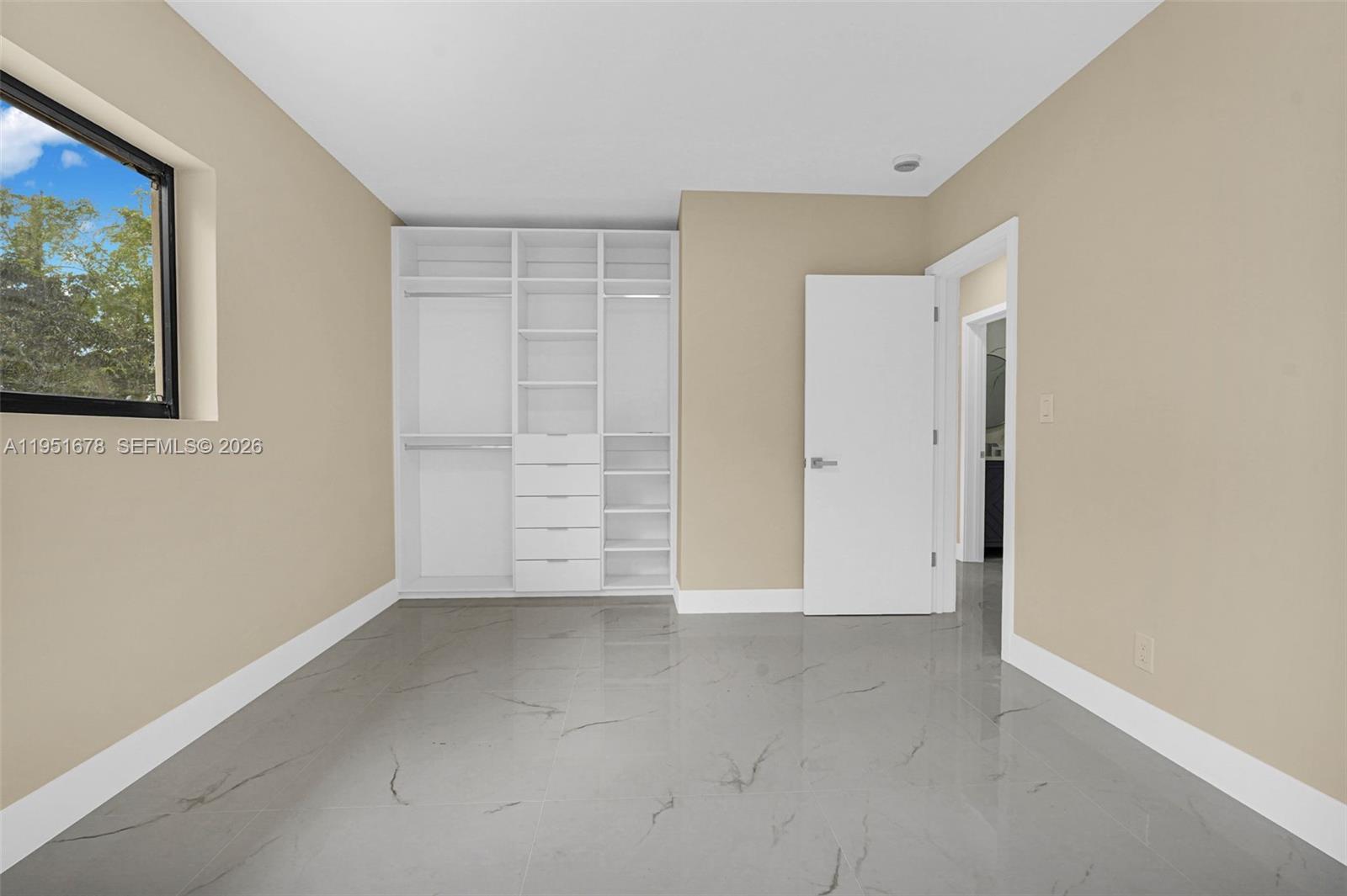 PALMLAND ESTATES 1ST ADDN - Residential