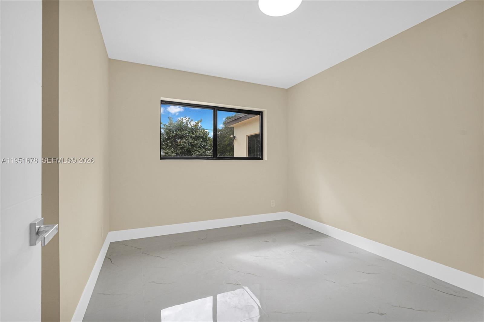 PALMLAND ESTATES 1ST ADDN - Residential