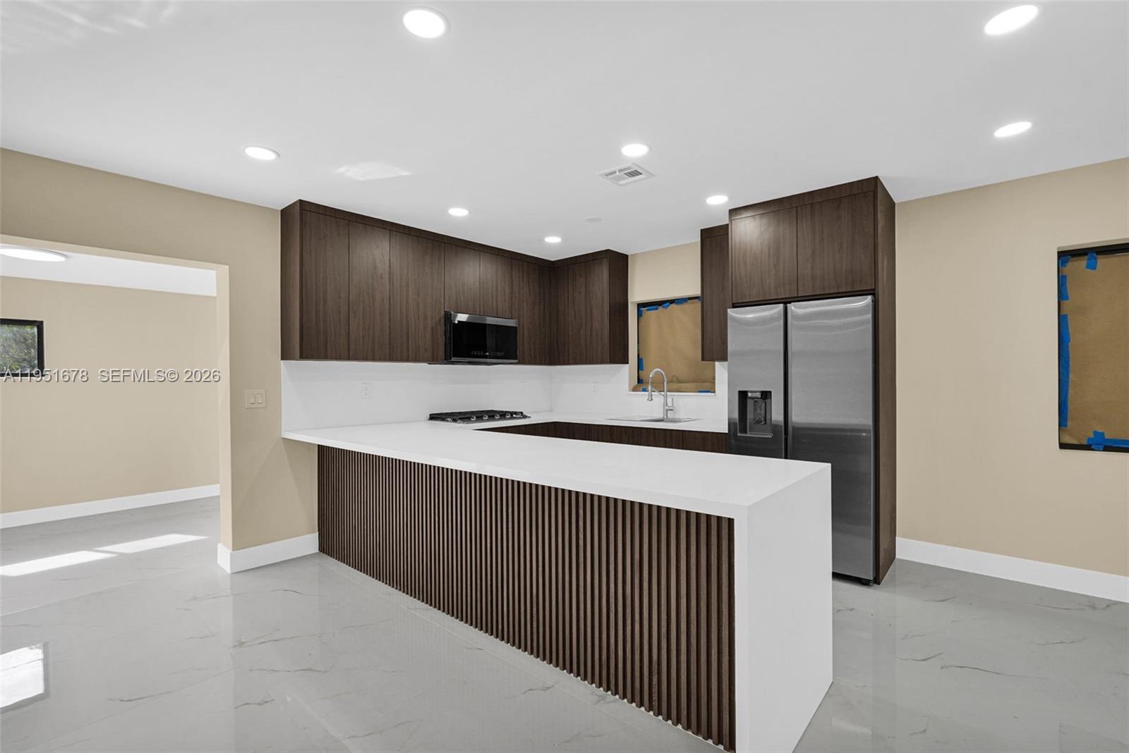 PALMLAND ESTATES 1ST ADDN - Residential