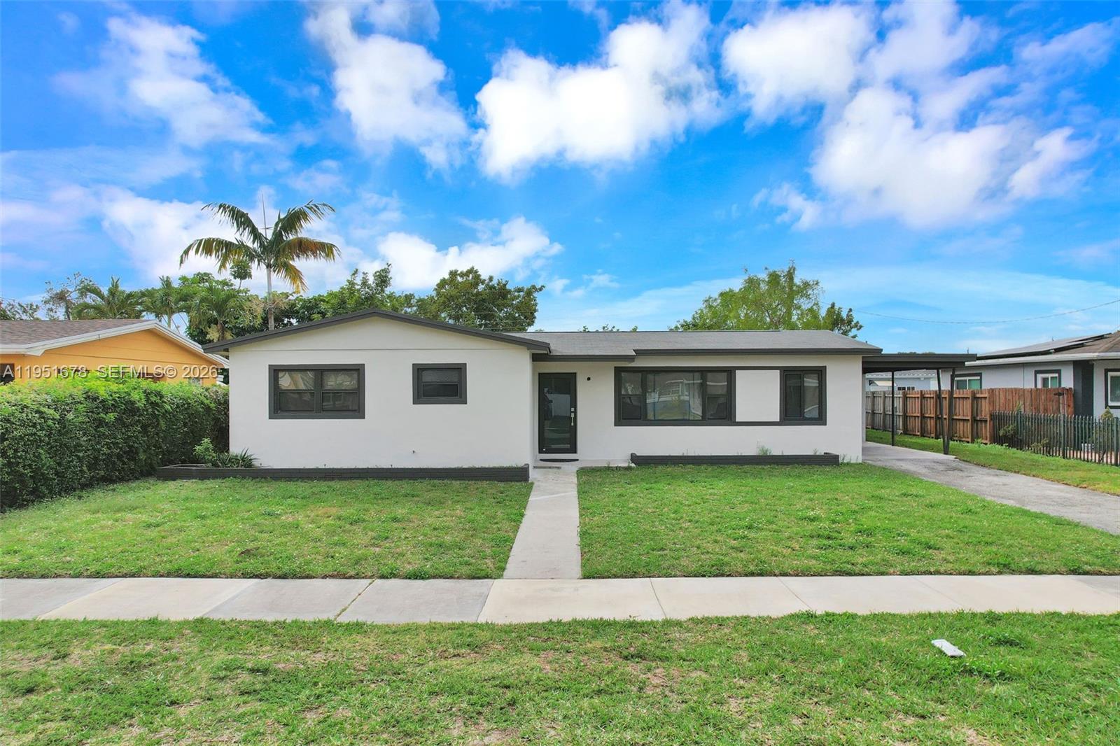 PALMLAND ESTATES 1ST ADDN - Residential